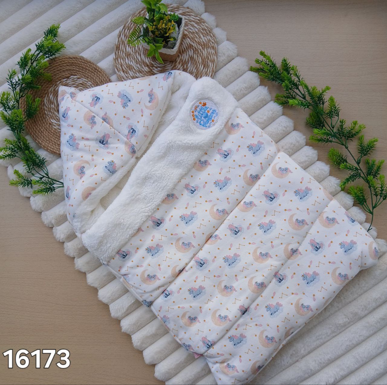 New collection ✨✨✨
Junior 🎉🎉🎉
بورت 
الراس بس متبطنة فرو ❄️☃️ و باقي البورت فايبر