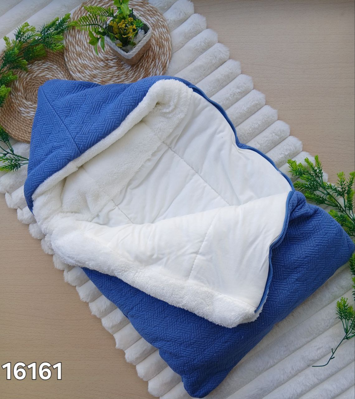 Junior

بورت من جوة مبطن فايبر 
و الرأس فرووو